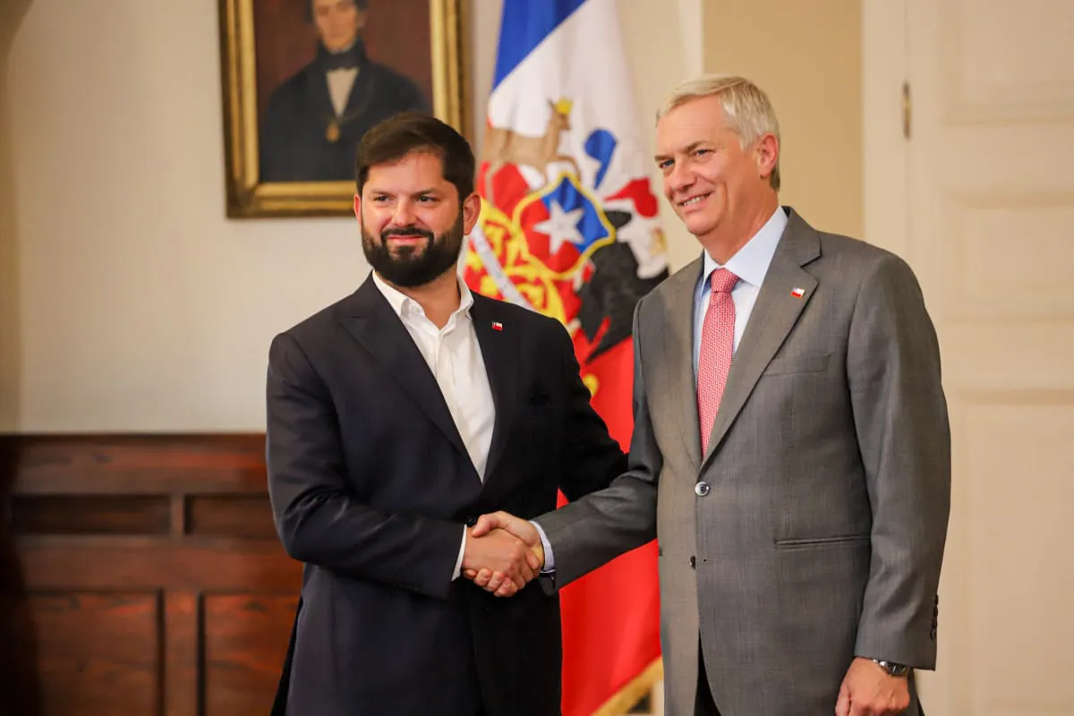 Presidentes Gabriel Boric y José Antonio Kast  Fotógrafo Cristian Daniel González Henríquez para The Times en Español