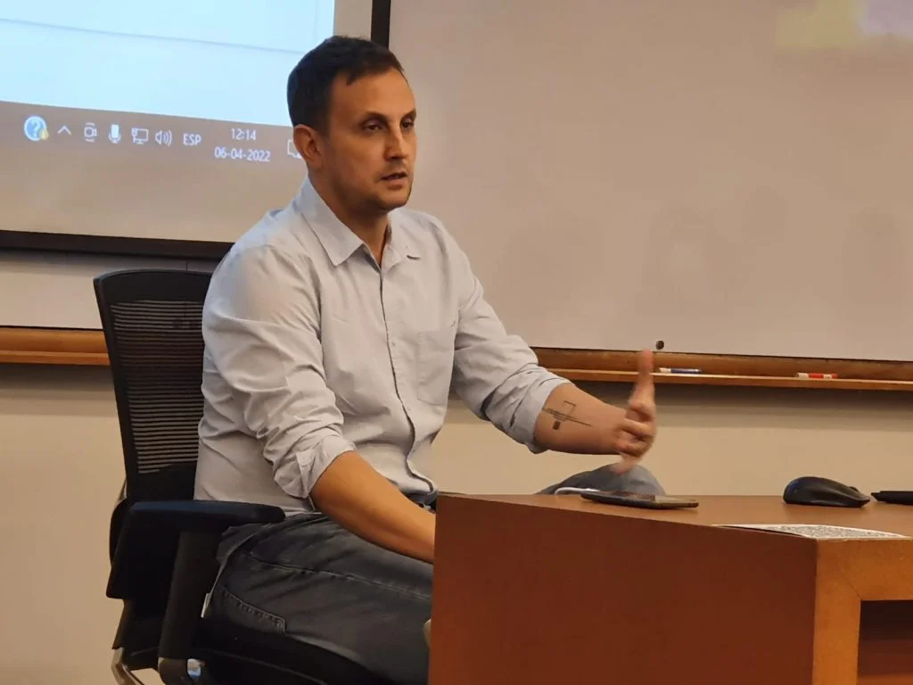 Rafael-Araos-Seminarios-Académicos-ICIM-1024x768