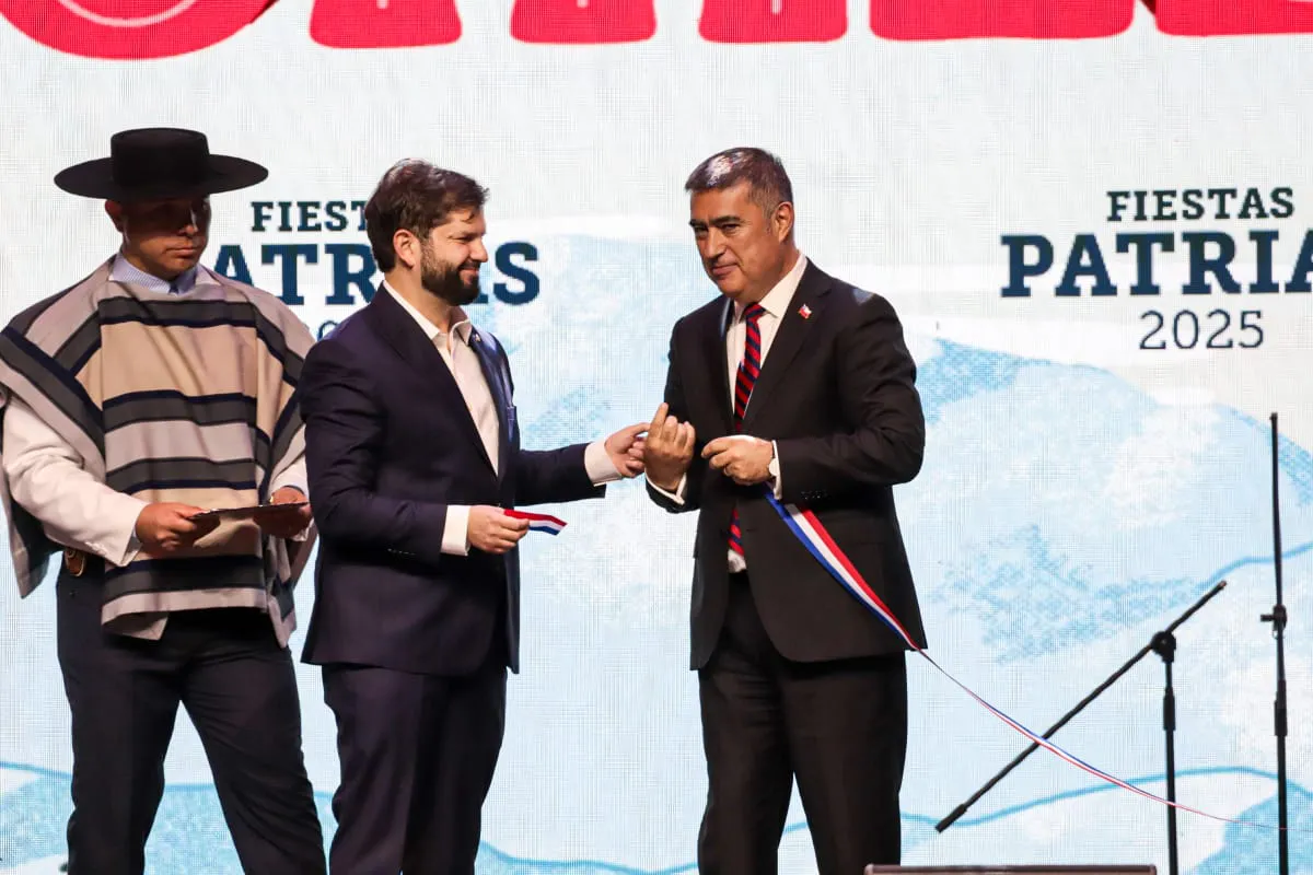 Presidente Boric y Mario Desobordes Fotógrafo Cristian Daniel González Henríquez para The Times en Español