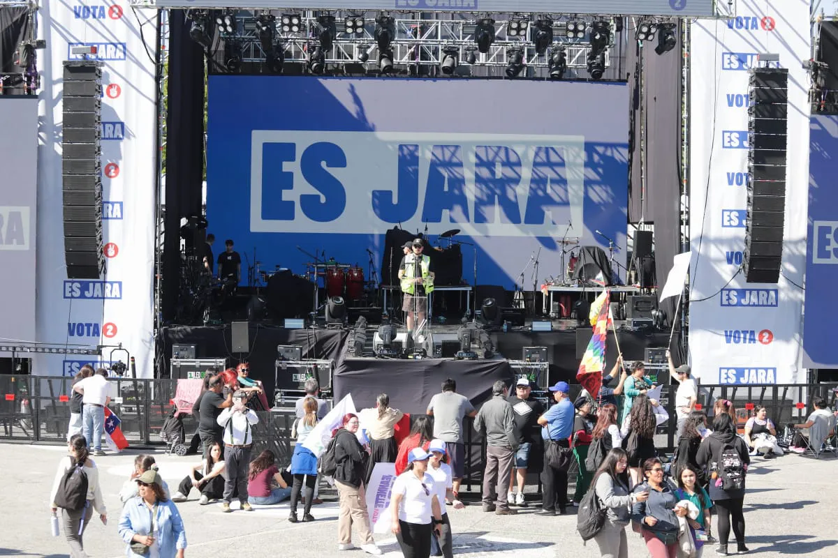 Cierre Campaña Jeannette Jara  Fotógrafo Cristian Daniel González Henríquez para The Times en Español
