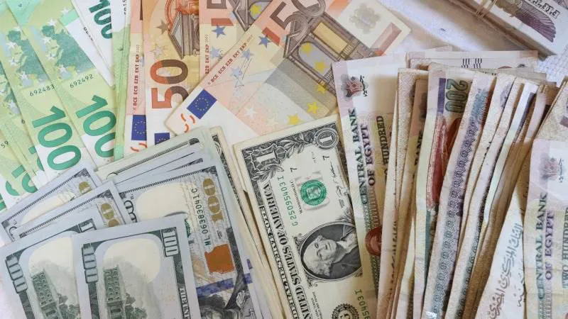 dólar