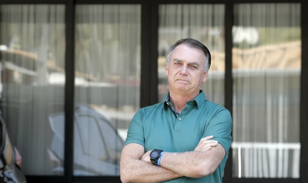 Condenan a 27 años de cárcel a Jair Bolsonaro The Times en Español