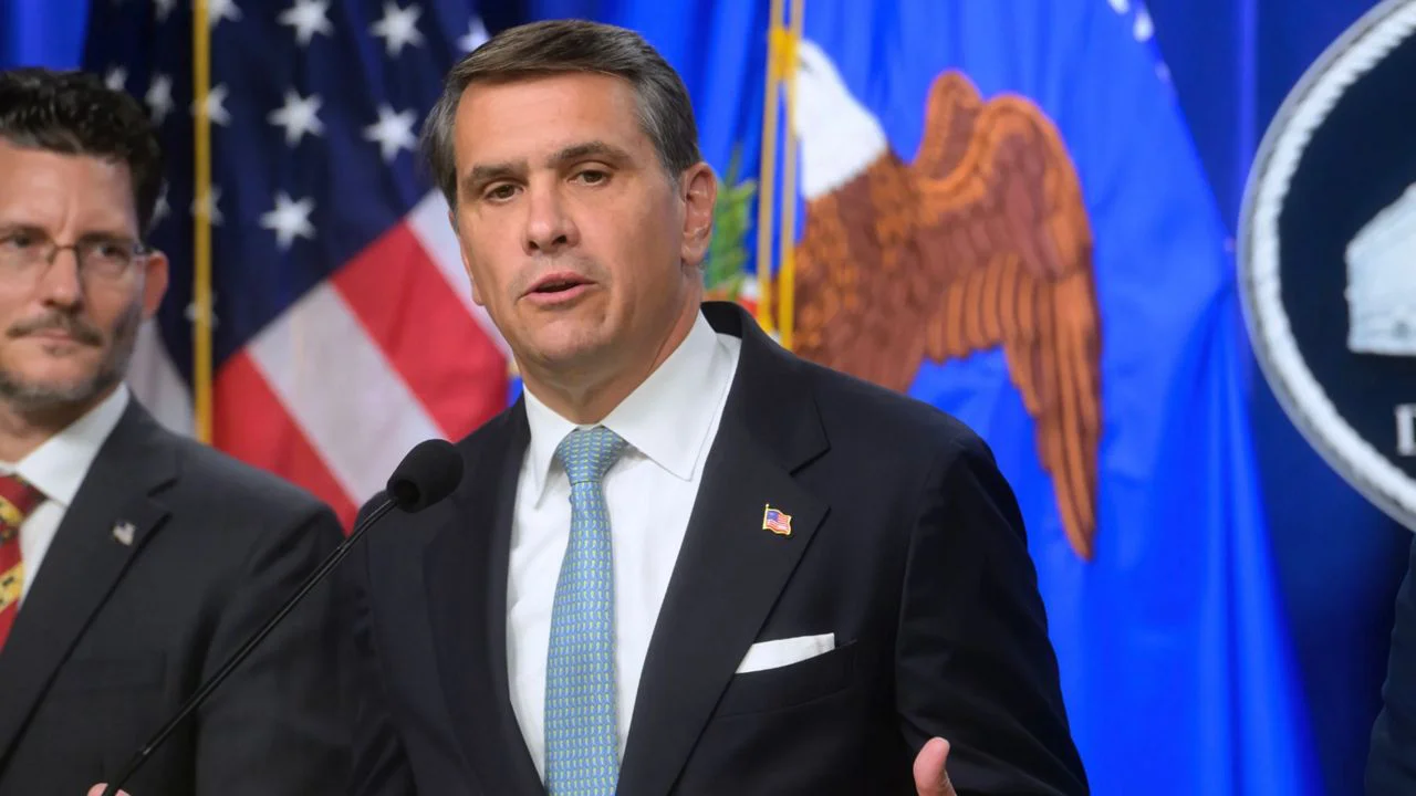 El Senado confirma Todd Blanche como fiscal general de Trump