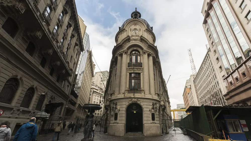 Impuesto 0 % ganancias capital 107 LIR desde 2027 / Consejo de Monumento