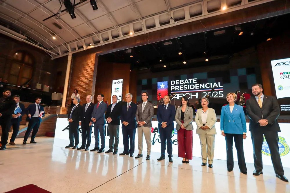 Debate Archi Fotógrafo Cristian Daniel González Henríquez para The Times en Español