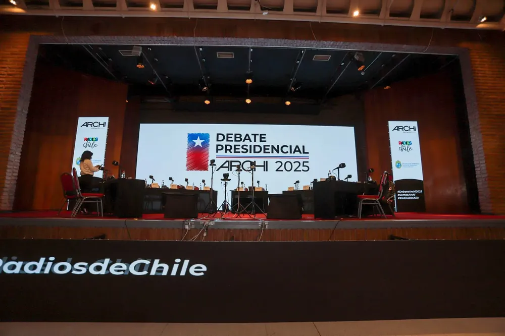 Debate Archi Fotógrafo Cristian Daniel González Henríquez para The Times en Español