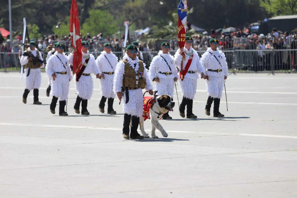 Gran Parada Militar 2025. Fotógrafo Cristian Daniel González Henríquez para The Times en Español