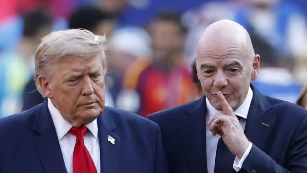 Donald Trump y Gianni Infantino, / EPA / SHAWN THE W